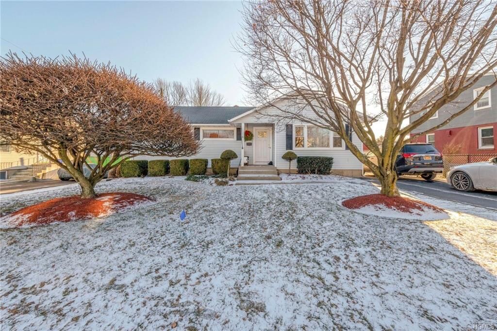 Property Photo: 71 Samsondale Avenue NY 10993