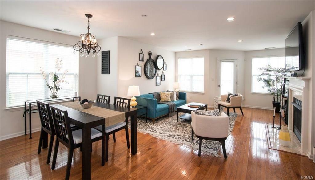 Property Photo:  26 Harbor Pointe Drive  NY 10927 