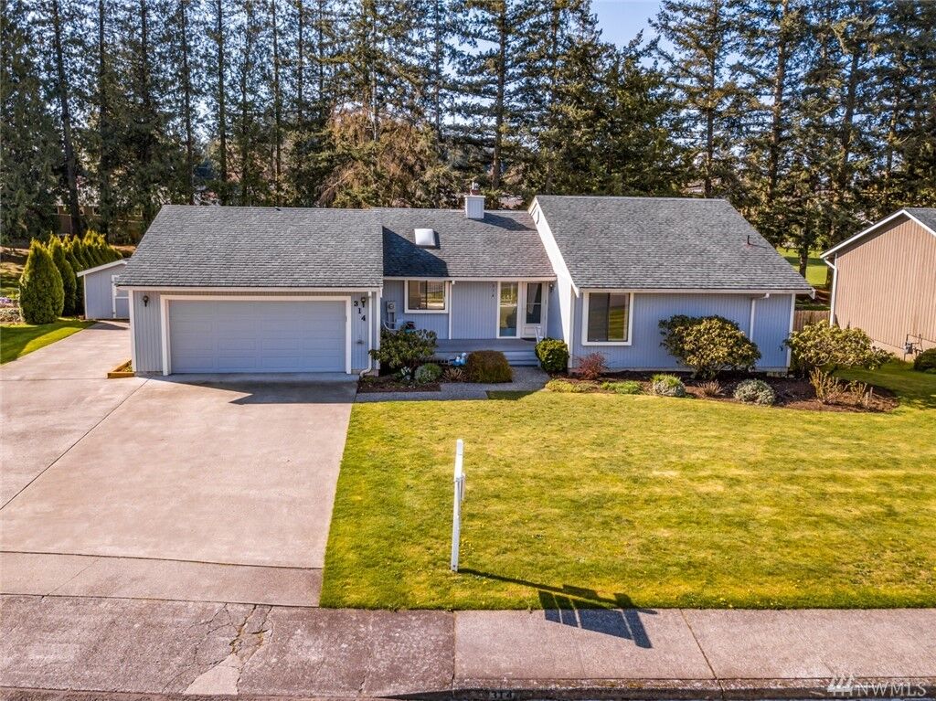 Property Photo: 314 Kwanzan Drive WA 98264