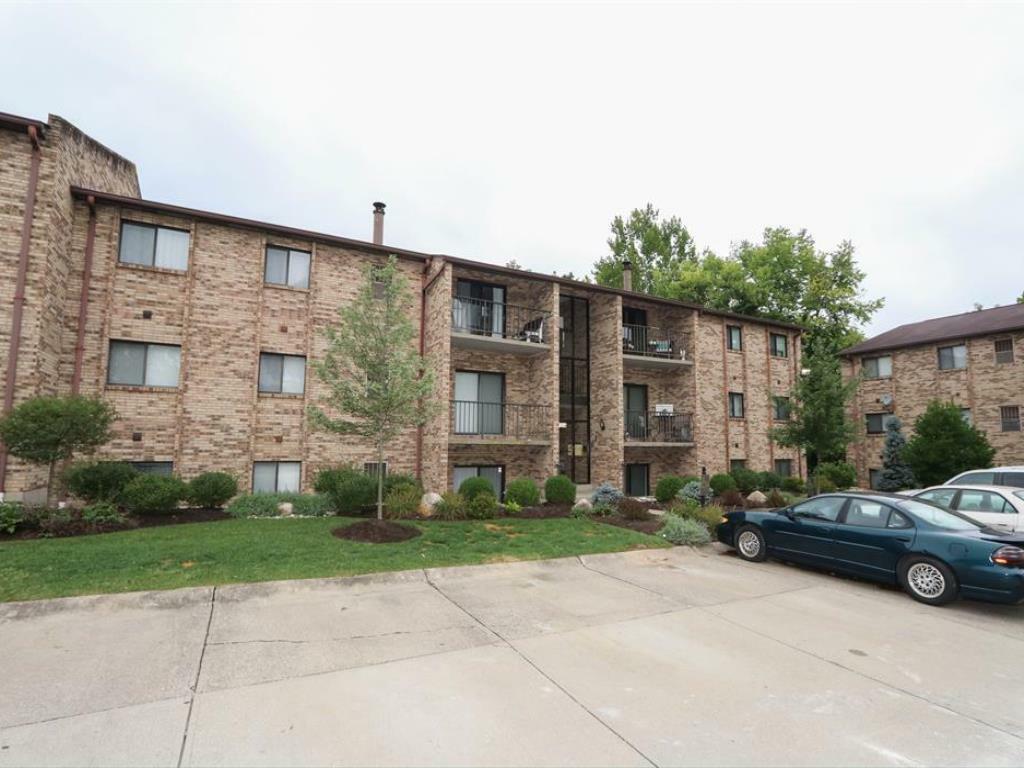 Property Photo:  7214 Creekview Drive 9  OH 45247 