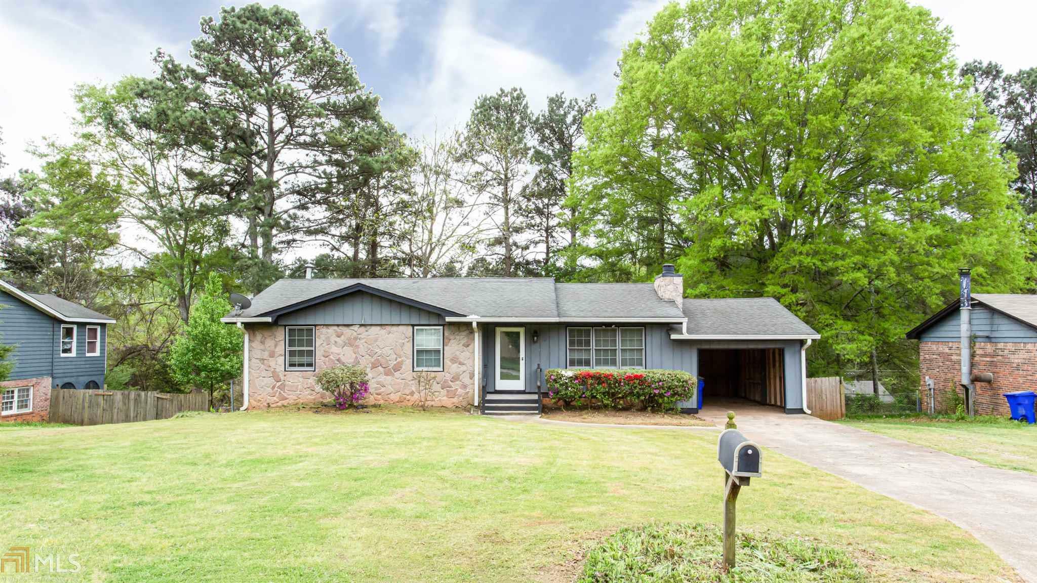 Property Photo: 913 Doeskin Drive NW GA 30012