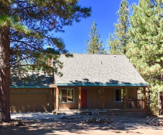 18630 River Woods Drive  Bend OR 97702 photo