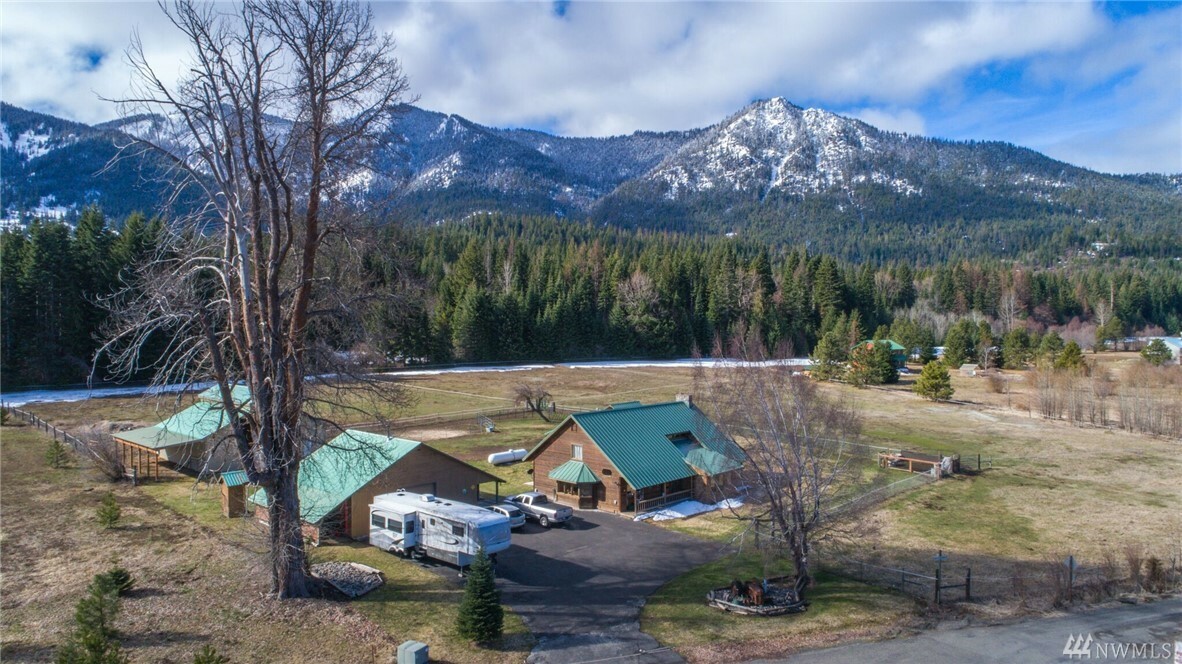 Property Photo:  2080 Zrebiec Rd  WA 98922 