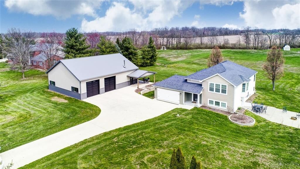 Property Photo: 7535 Martindale Road OH 45371