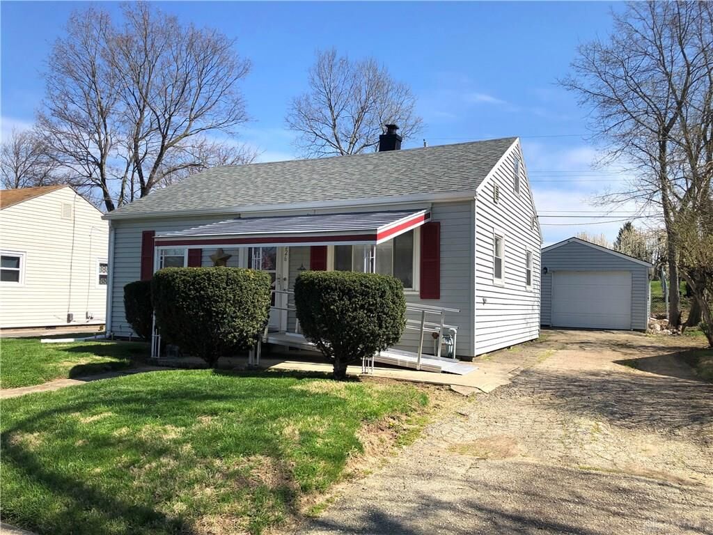 Property Photo: 226 E Circle Drive OH 45449