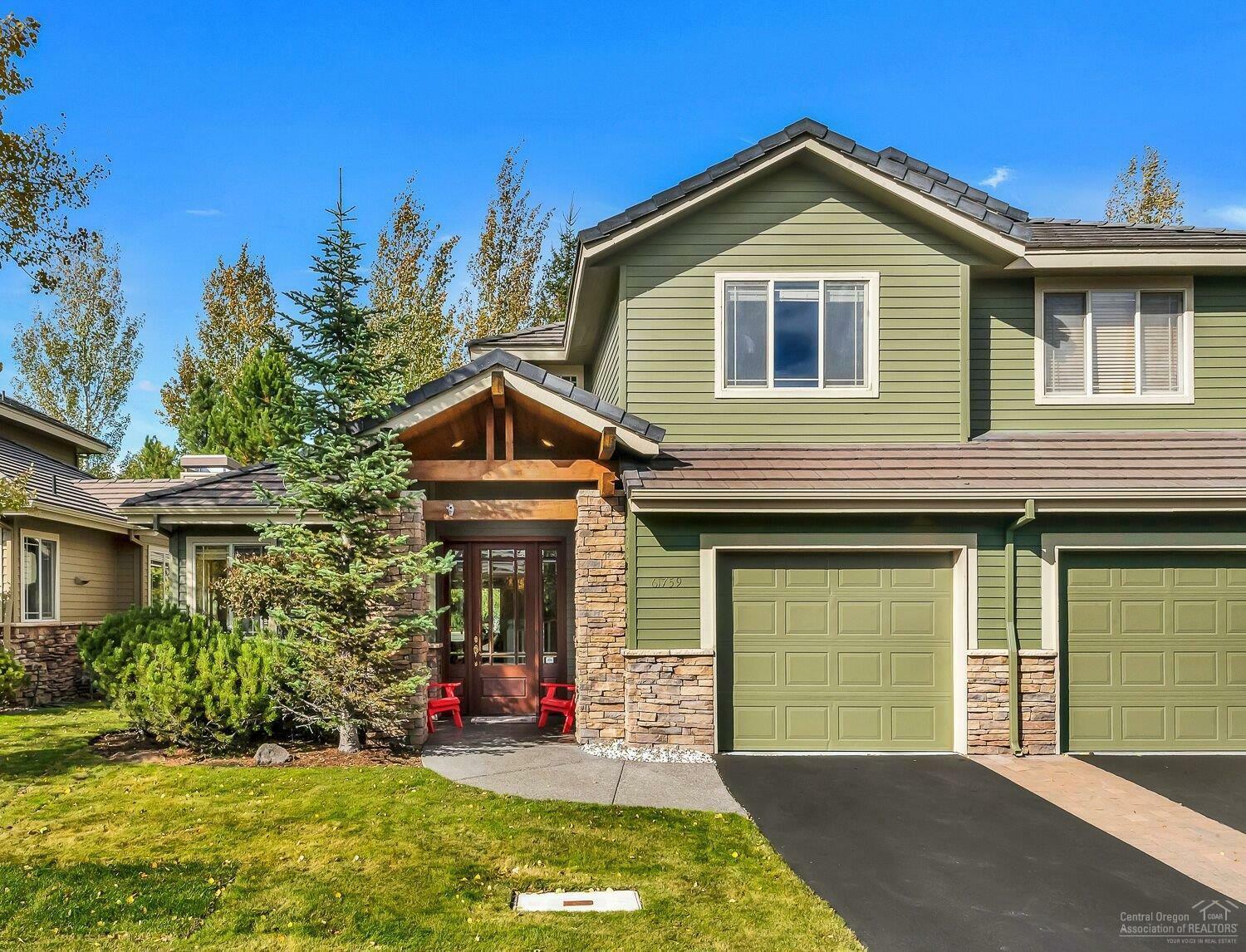 Property Photo: 61759 Metolius Drive OR 97702