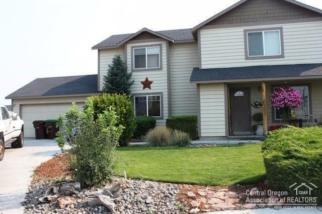 Property Photo:  648 NE Cougar Loop  OR 97754 