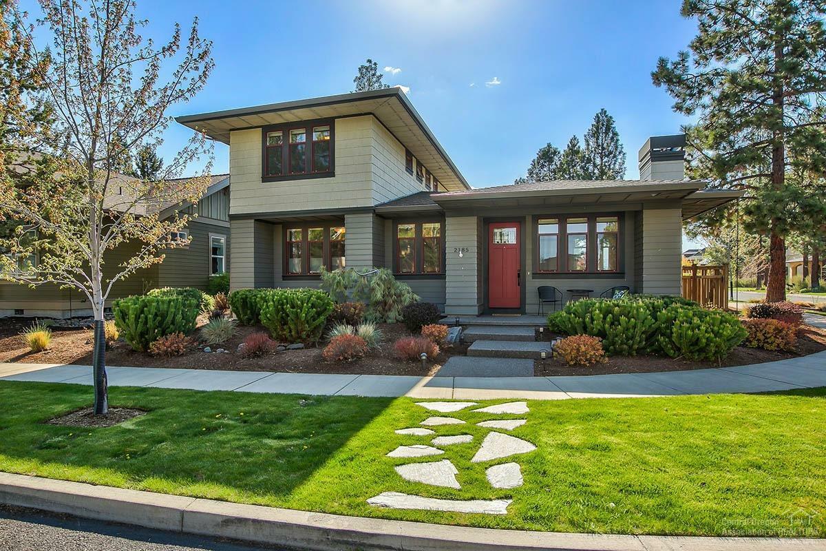 Property Photo: 2185 NW Clearwater Drive OR 97703