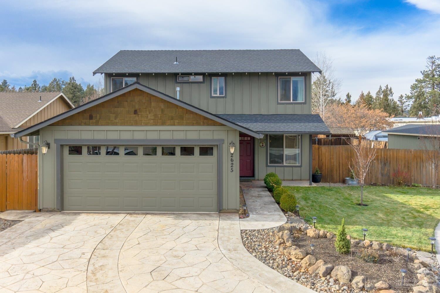 Property Photo: 2625 NE Keats Drive OR 97701