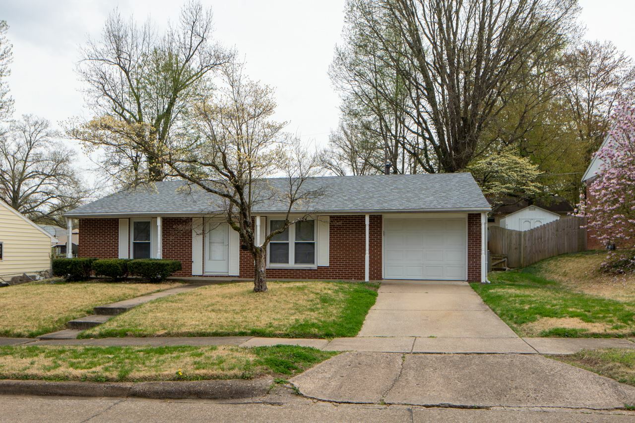 1286 Woodbine Lane  Evansville IN 47710 photo