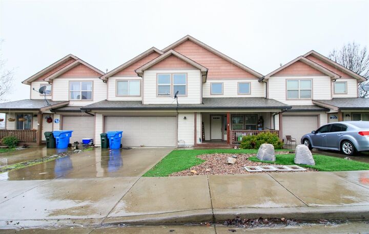 213 Northview Drive  Eagle Point OR 97524 photo