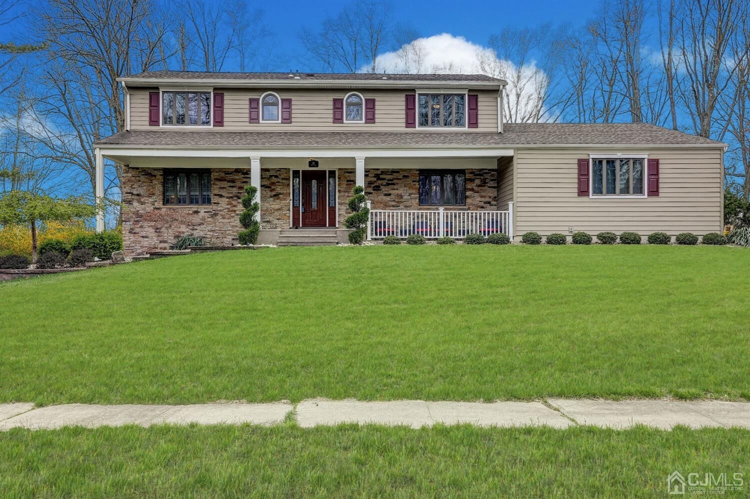 Property Photo:  12 Eric Lane  NJ 08816 