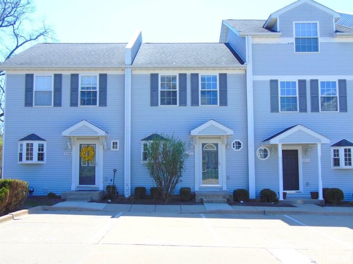3310 W King James  Peoria IL 61615 photo