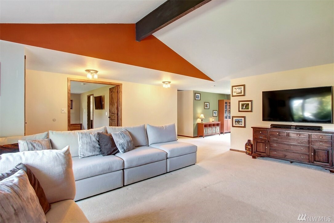 Property Photo:  3931 SW 316th St  WA 98023 
