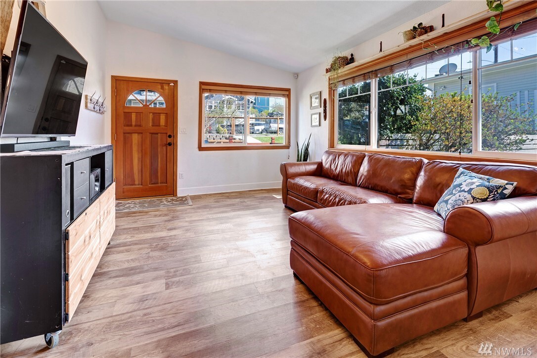 Property Photo: 4153 20th Avenue SW WA 98106