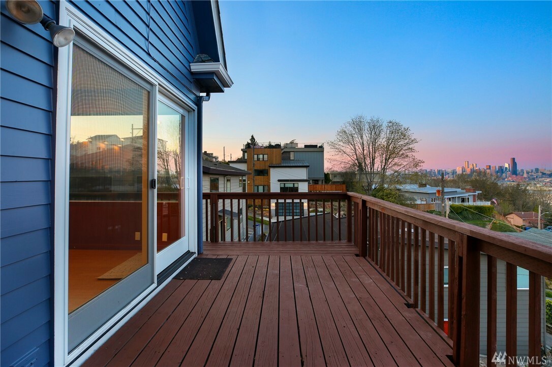 Property Photo: 3812 34th Ave SW WA 98126