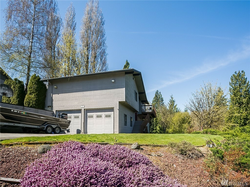 Property Photo:  141 W Canyon View Dr  WA 98632 