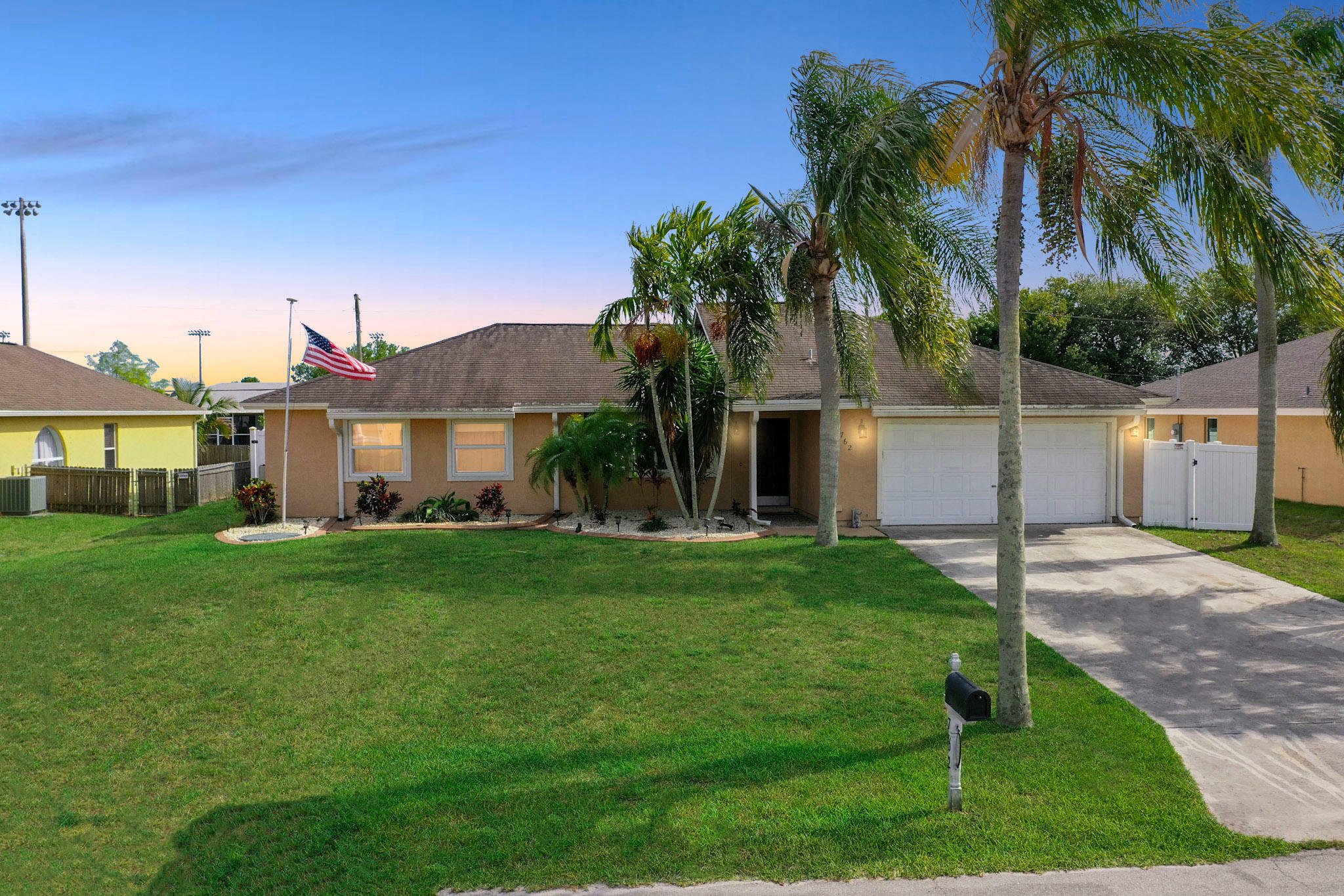 762 SW Dolores Avenue  Port Saint Lucie FL 34983 photo