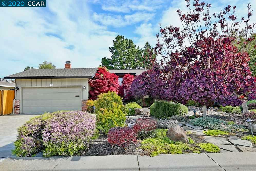 Property Photo: 450 Walnut Avenue CA 94598
