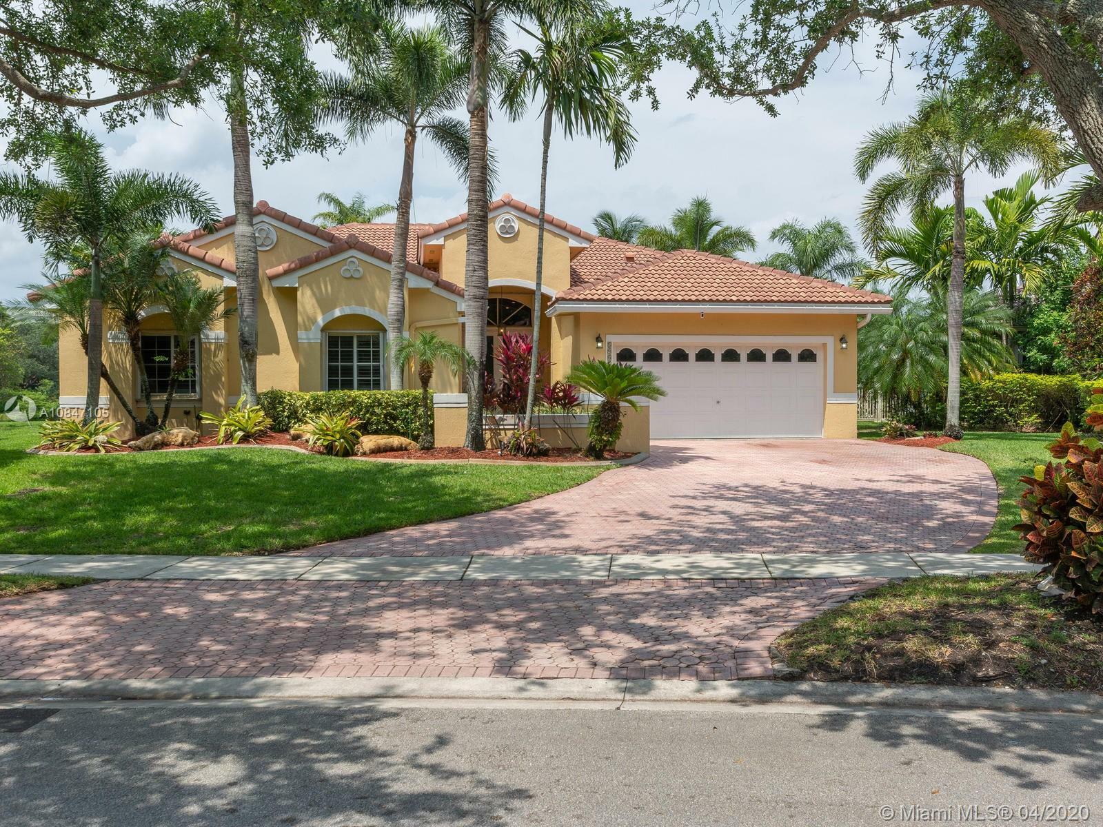 Property Photo:  3905 SW 151st Ter  FL 33027 