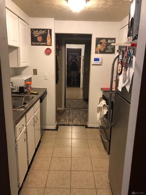 Property Photo: 1107 S Arrowhead Crossing B OH 45449