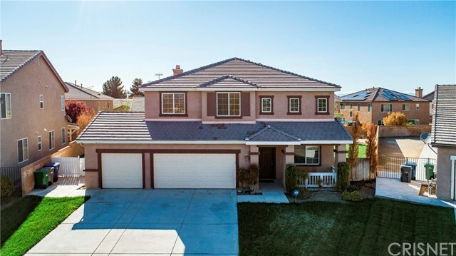 Property Photo:  44719 Painted Desert Court  CA 93536 