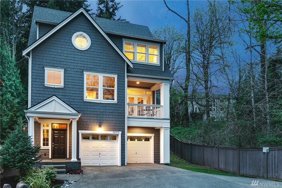 Property Photo: 16159 SE 51st Place WA 98006
