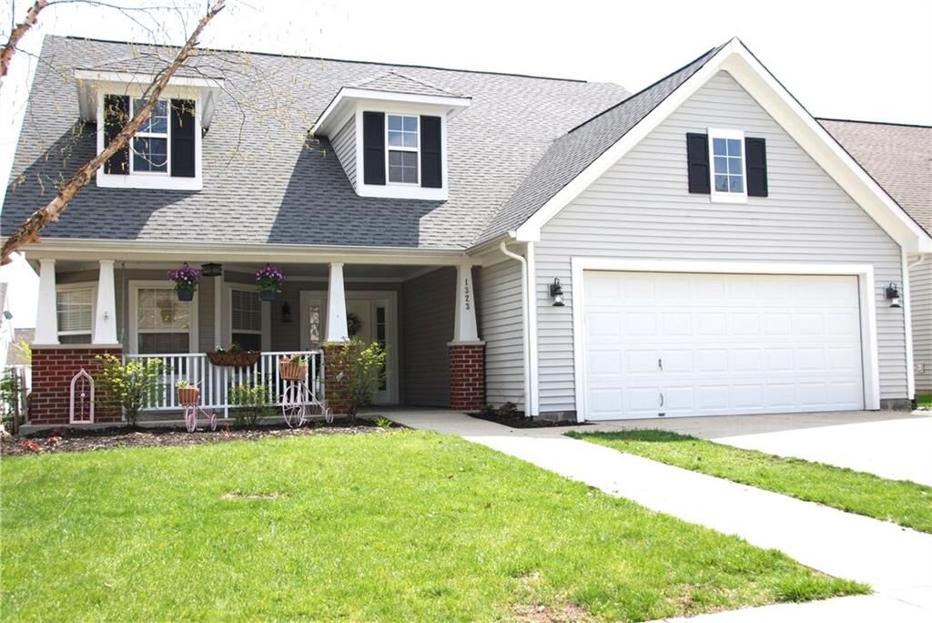 Property Photo:  1323 Valdosta Place  IN 46074 