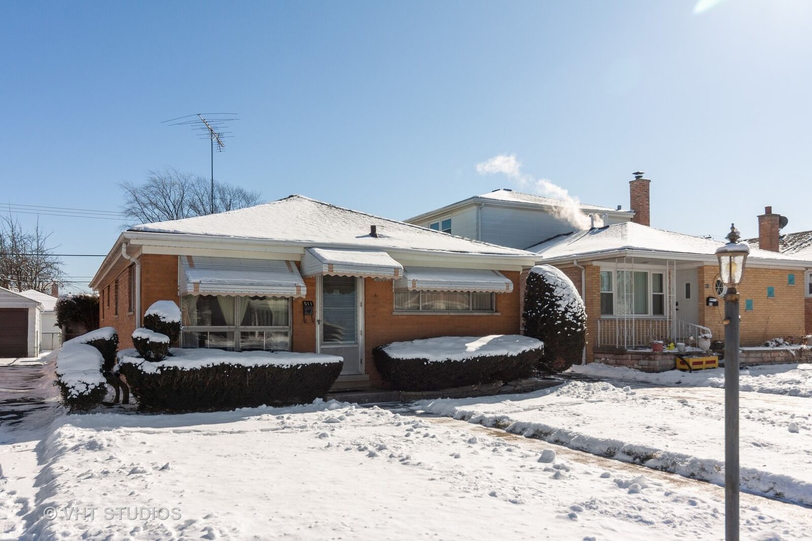 Property Photo:  511 52nd Avenue  IL 60104 