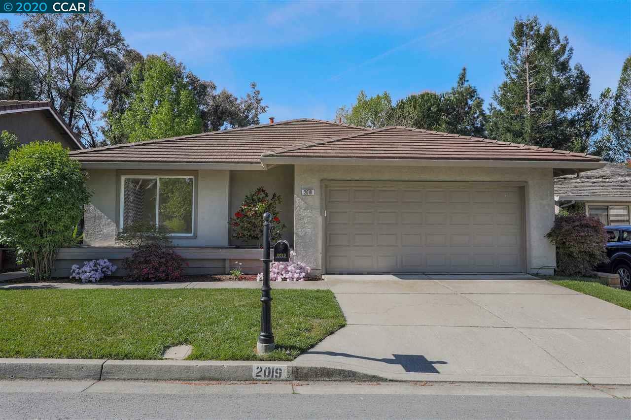 Property Photo:  2019 Saint George Rd  CA 94526 