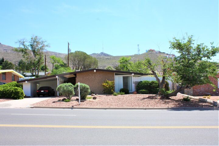 4216 N Stanton Street  El Paso TX 79902 photo