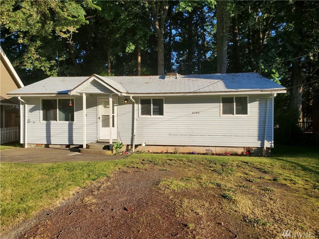 Property Photo:  8299  Fawn Crescent Road  WA 98230 