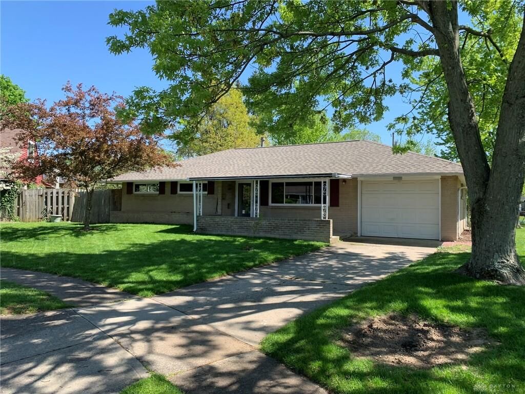 Property Photo: 5506 Raymond Court OH 45424