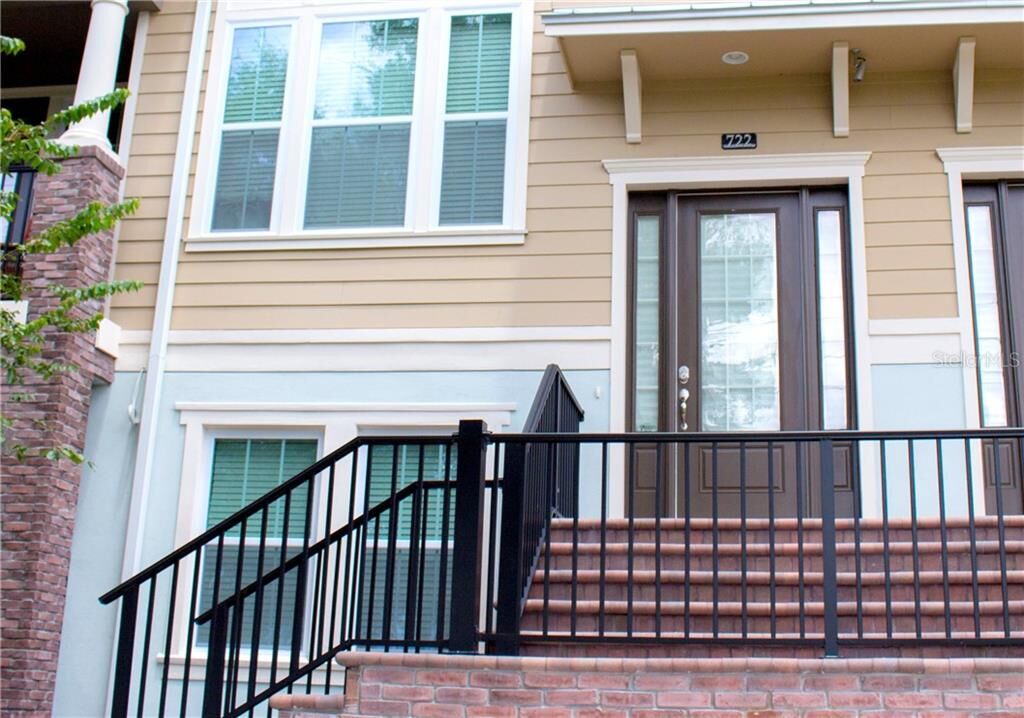 Property Photo:  722 Catalonia Cove  FL 32765 