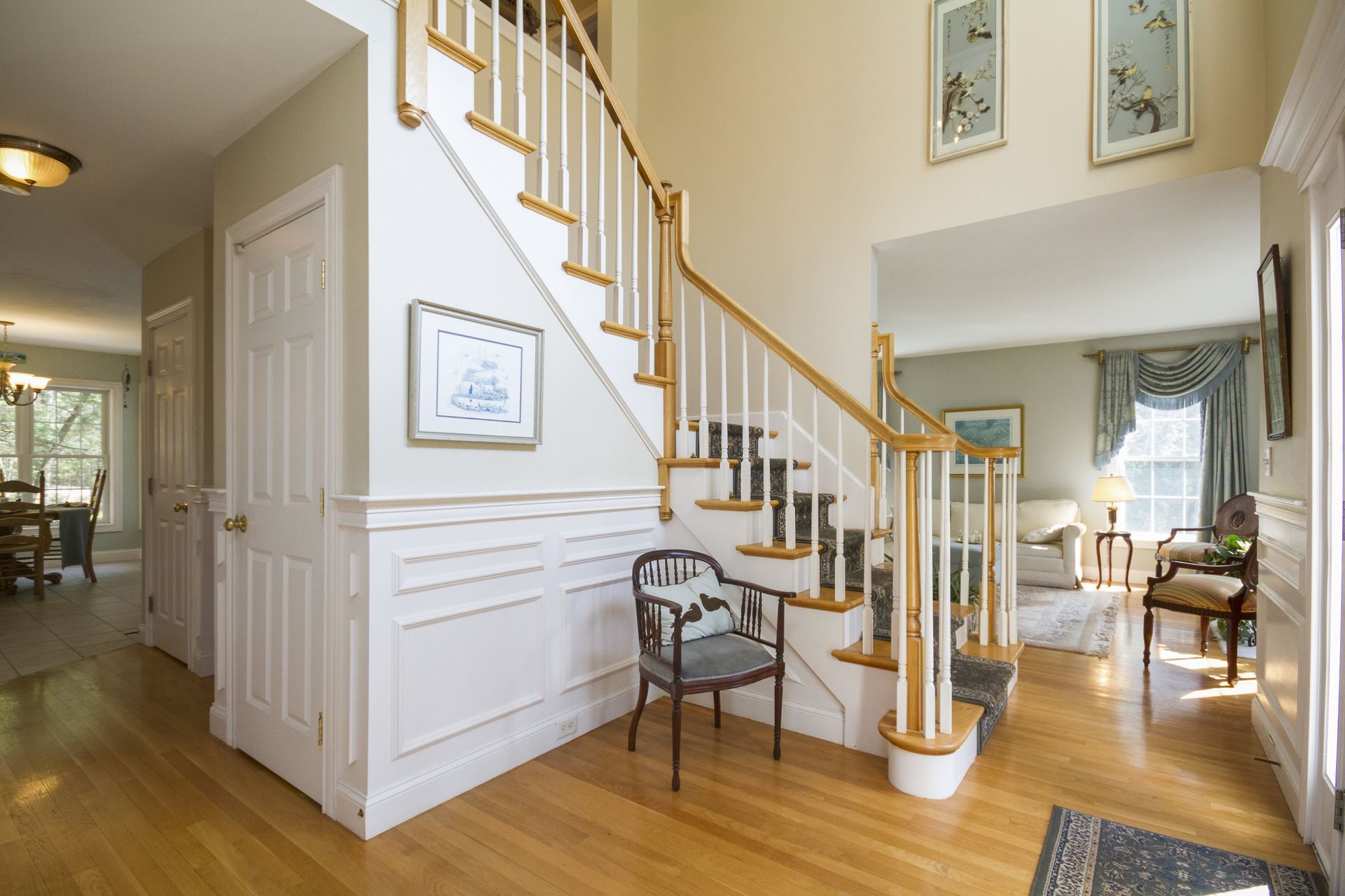 Property Photo: 5 Deer Brook Way NH 03057