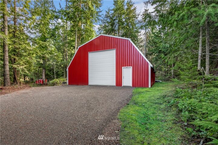 Property Photo:  1914 S Discovery Road  WA 98368 