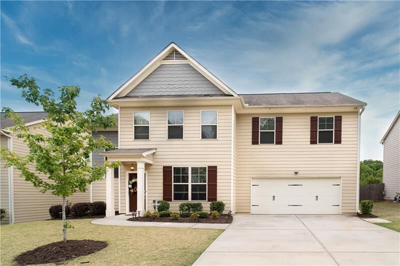 Property Photo:  300 Jackson Avenue  GA 30517 