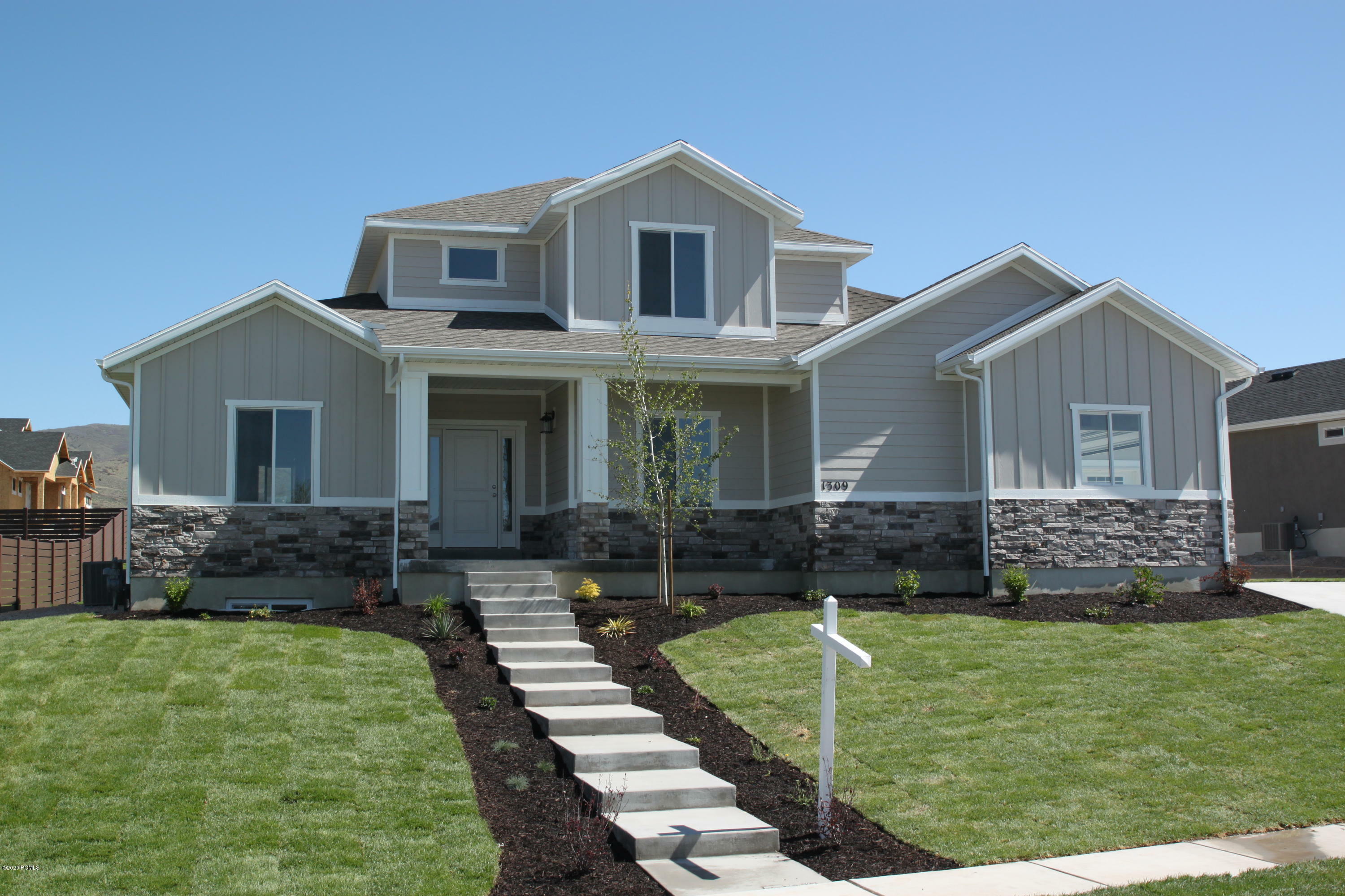 Property Photo: 1309 E Rolling Hills Drive UT 84032
