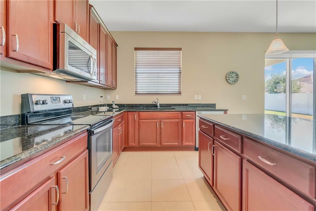 Property Photo:  13055 Sawgrass Pine Circle  FL 32824 