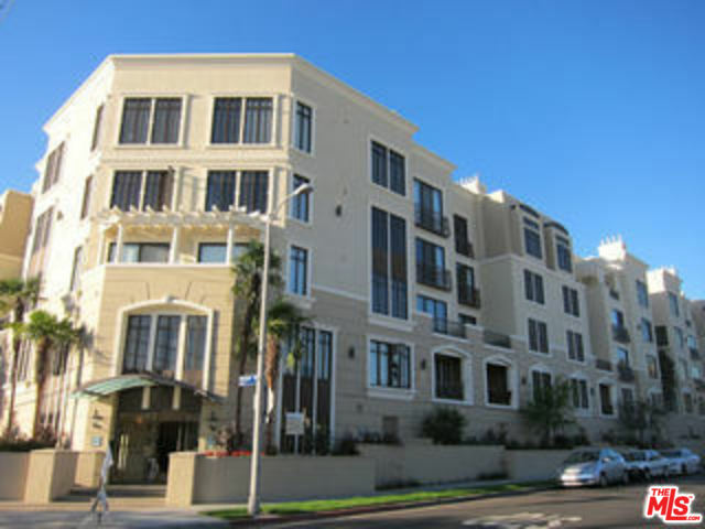 Property Photo:  11847 Gorham Ave 408  CA 90049 