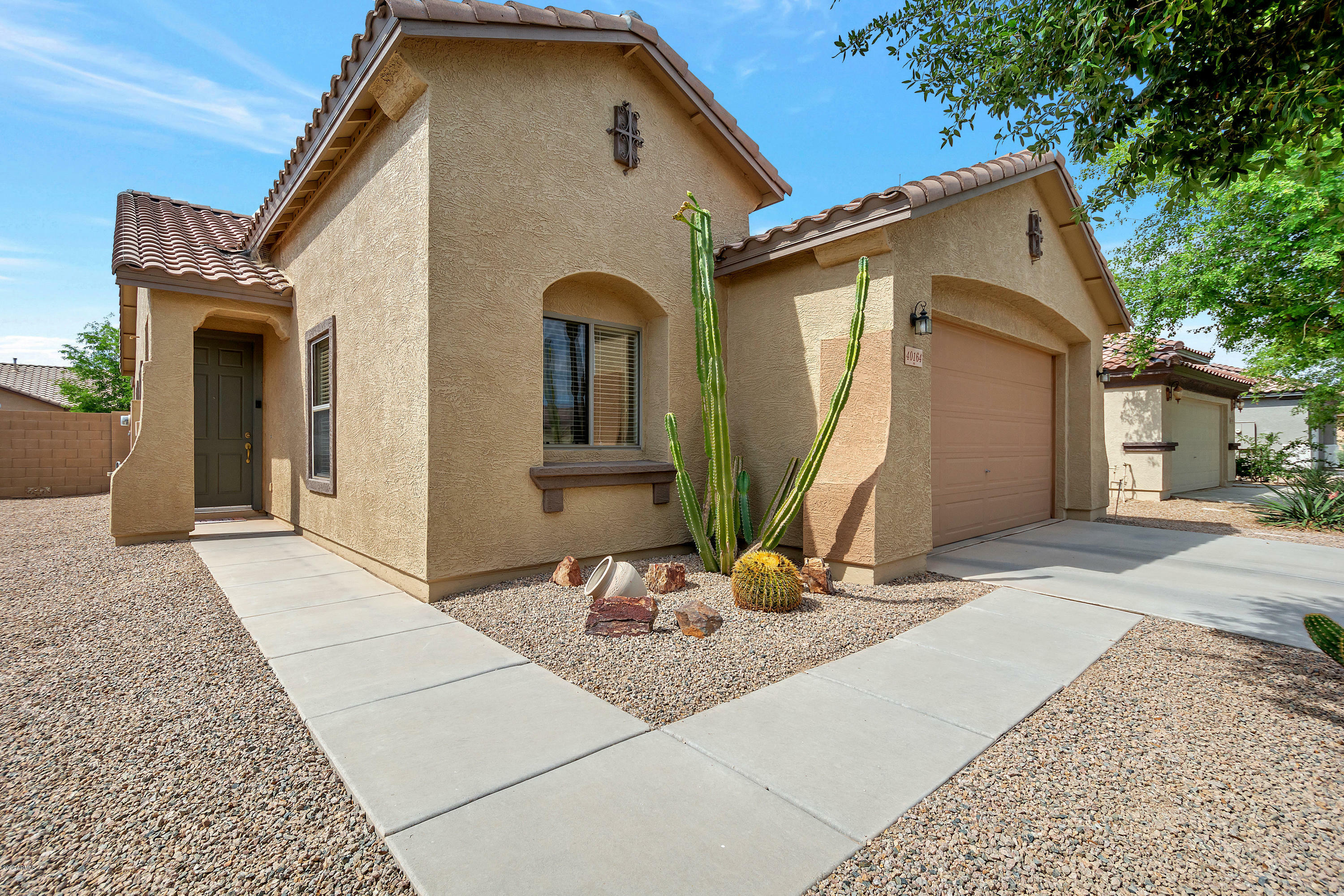 Property Photo:  40164 W Bonneau Street  AZ 85138 