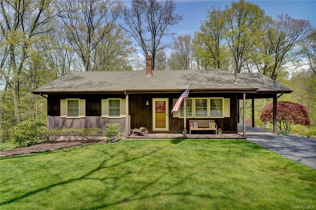 Property Photo:  35 Old Mt Peter Road  NY 10990 