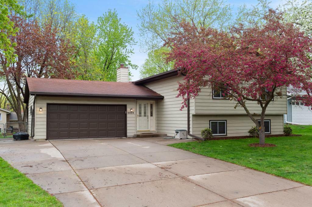 Property Photo:  8808 62nd Avenue N  MN 55428 