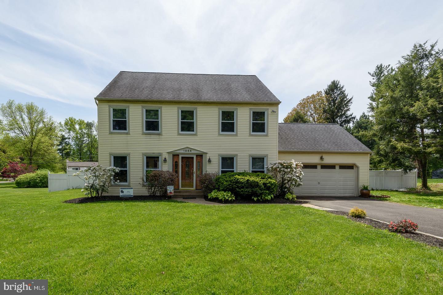 Property Photo:  1044 Byberry Road  PA 19006 