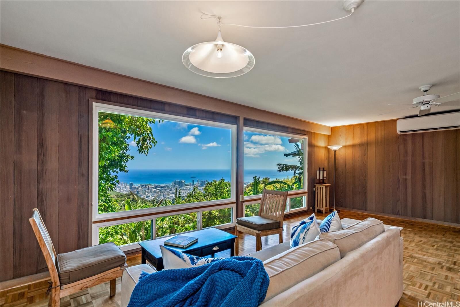 Property Photo:  215 Forest Ridge Way  HI 96822 