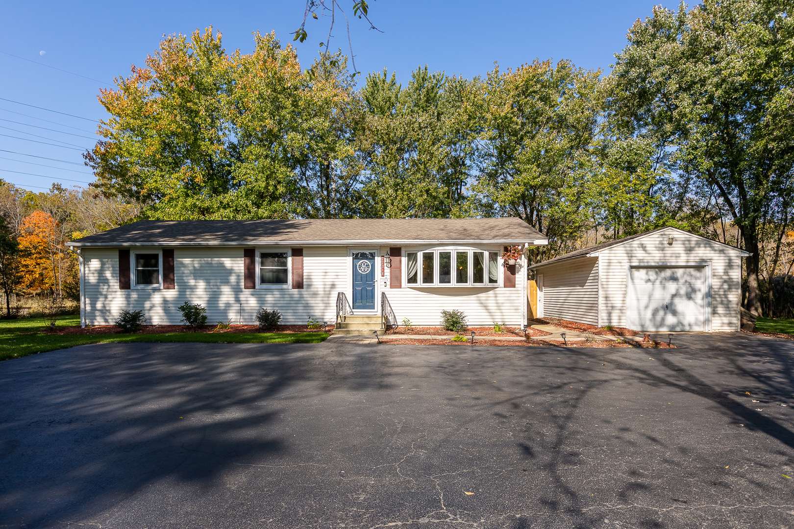 Property Photo:  22318 South Deal Avenue  IL 60410 