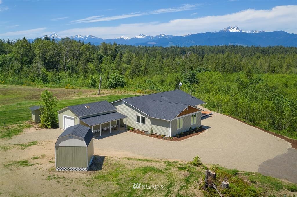 Property Photo:  18 Wayne Road W  WA 98380 