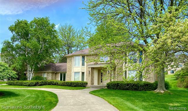 Property Photo:  4169 Golf Ridge Drive E  MI 48302 