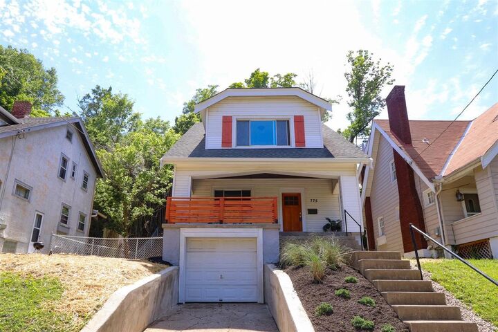 775 Mitchell Ave  Cincinnati OH 45229 photo