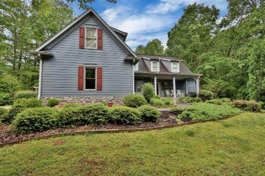 Property Photo:  320 Allendale Drive  GA 30115 